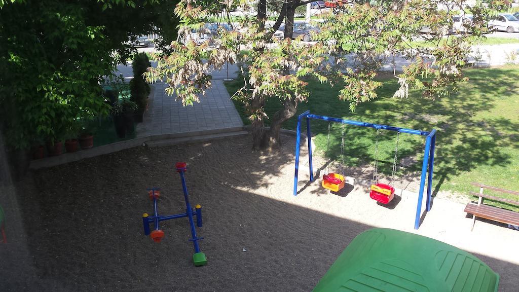 Guest House Gaja Νόβι Σαντ Εξωτερικό φωτογραφία
